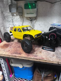 1/10 Custom RC Crawler