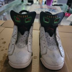 AIR JORDAN RETRO 6 OLYMPIC SIZE 6.5Y