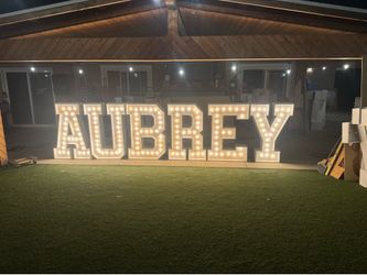 Marquee light up letters