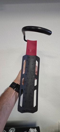 Wall mount bike holder