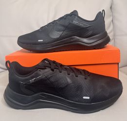 Nike Downshifter 12 Black Gray Athletic Running Shoes Sneakers Mean Size 12 NEW