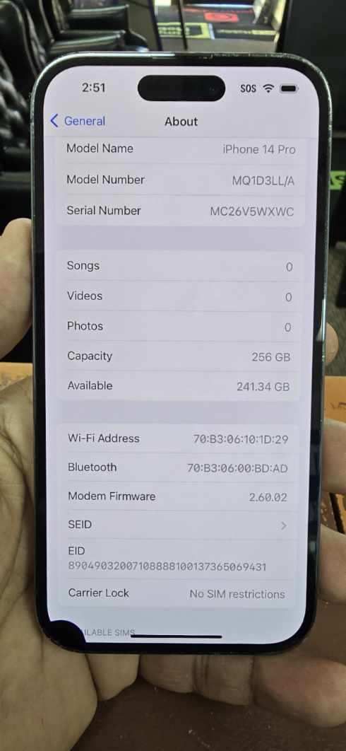 Iphone 14 Pro 256gb Unlocked Little Crack Bottom Left & Back Crack You Can use as is no need to Fix