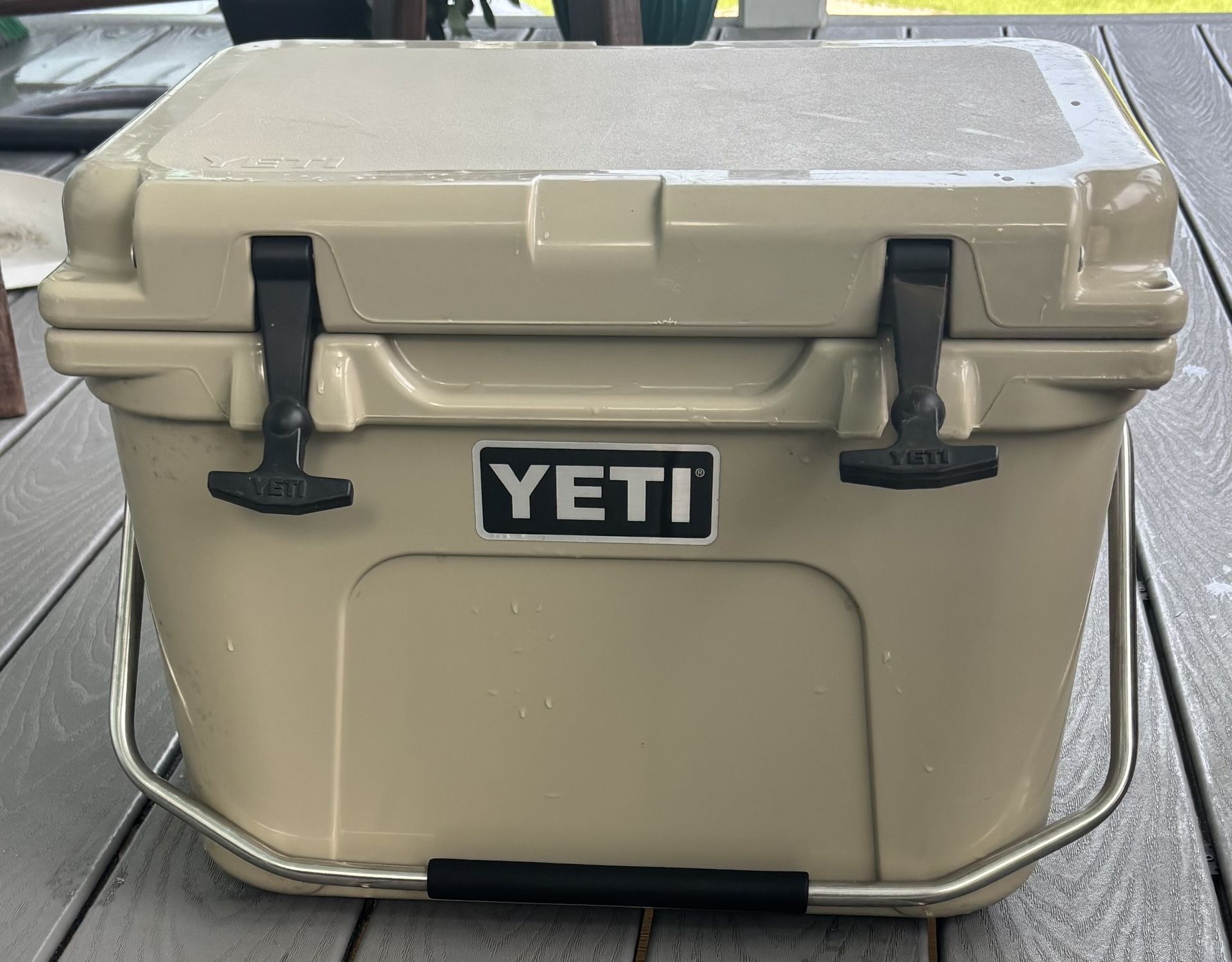 Yeti Roadie 20 Desert Tan