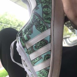 Adidas 