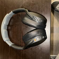 Skullcandy headphones 