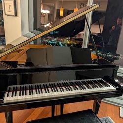 Yamaha Baby Grand Piano | Made In Japan -2000 | Stunning High Gloss Finish