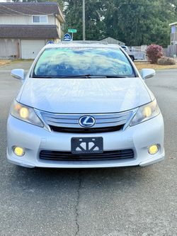 Lexus HS 250h Silver Sedan