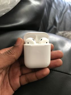 AirPods