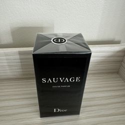 Sauvage Dior perfum