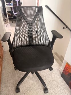 Herman Miller Sayl