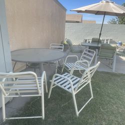 Lots Of Patio Sets 