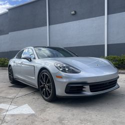 2018 Porsche Panamera