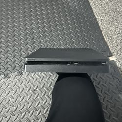 PS4 Slim NO CONTROLLER 
