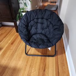 Folding Oversized Saucer Chair Black