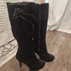 Woman's Boots