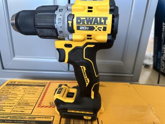 Dewalt Hammer Drill 20v XR Brushless. 