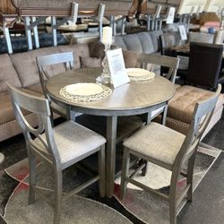 5pcs Dining Set (( Table & 4 Chairs))