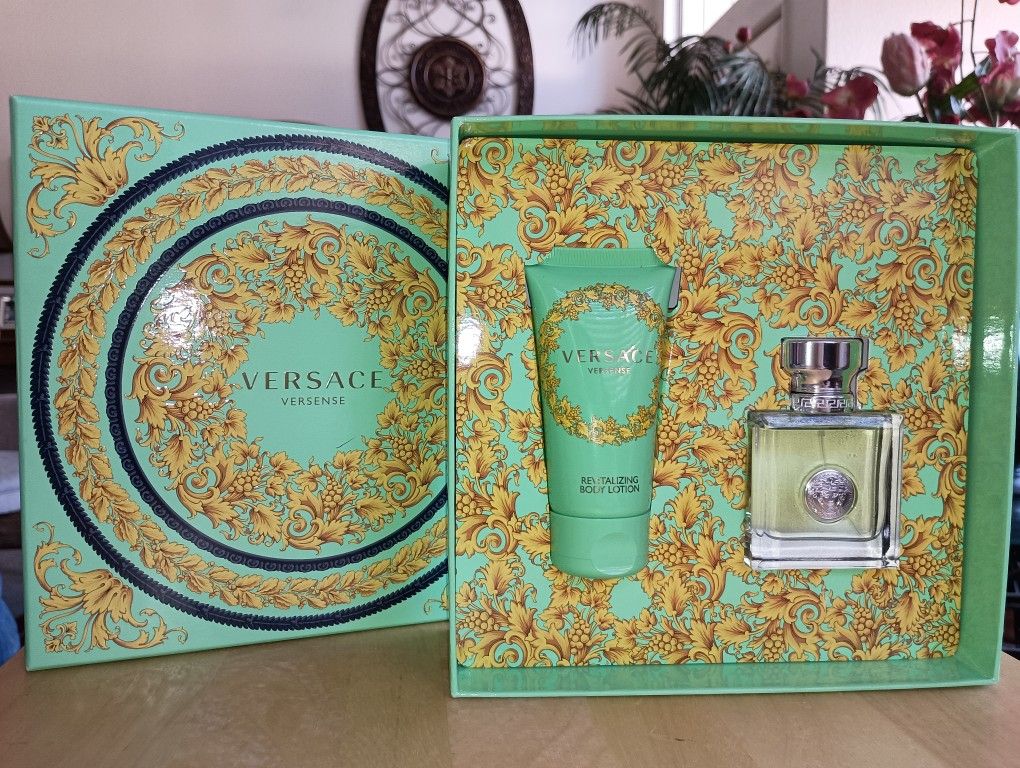 2 Pc Versace Versense Perfume