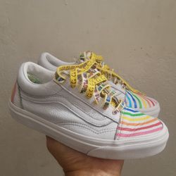 Vans x Flour Shop Women`s Old Skool Leathers Rainbow Skate Shoes, 