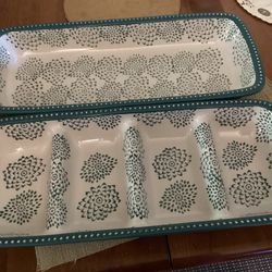 Beautiful Brand New  In Box Porcelain Serving Dish Set.  (Never Used )