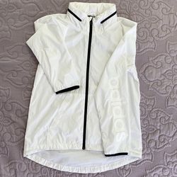 Adidas windbreaker size Small women