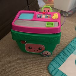 Cocomelon Grocery Basket Scanner