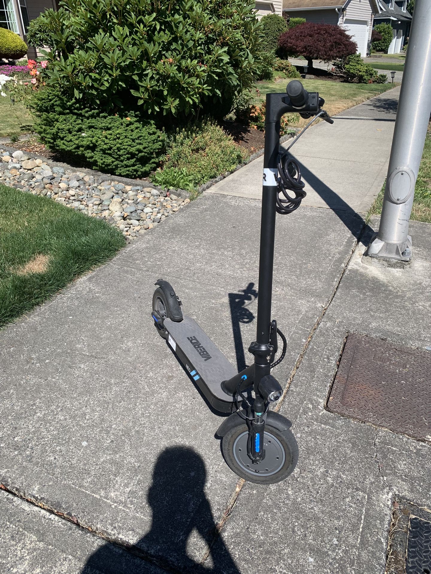 Vibe Ride Scooter (Good Condition & 24 Mph)