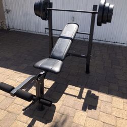 Gym Equipmentt  MARCY  bench press with 100lb weight set Combo With leg extension