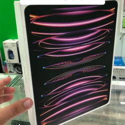 iPad 12.9 Pro 6th Gen 128Gb 