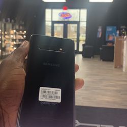 Samsung Galaxy S10+ (Simple Mobile Only) 128GB  Like New Condition 