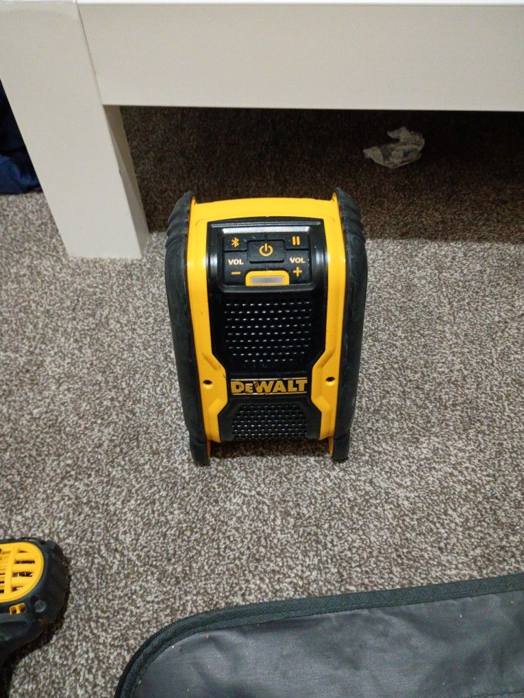 DeWalt Speaker