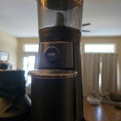 OXO Brew Conical Burr Coffee Grinder in Matte