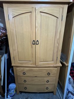 ARMOIRE