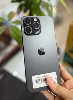 Apple - iPhone 16 pro Max 256 Gb Unlocked and clean Imei
