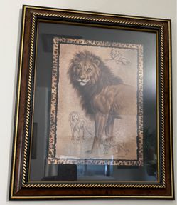 Home interior lion picture