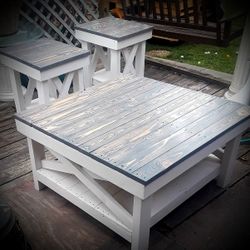 Beautiful rustic farmhouse style furniture set