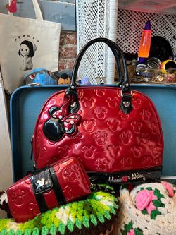 Loungefly x Minnie mouse two piece tote and wallet