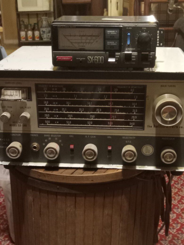 Antique Frequency Radio Receiver