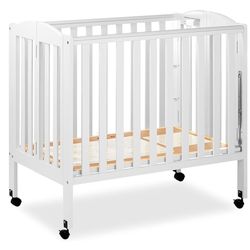 Dream On Me 3 in 1 Portable Crib With Mattress