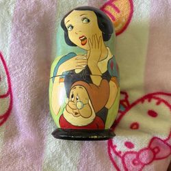 Vintage Snow White Russian Nesting Doll