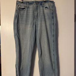 Hollister Jeans 9S Ultra High Rise Mom Jean Light Blue W29 L25 Vintage Stretch