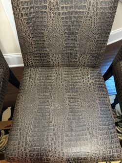Luxury Set of 8 Dining Chairs