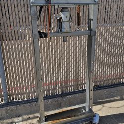 PRESS 20 TON HYDRAULIC,  PENDING SALE