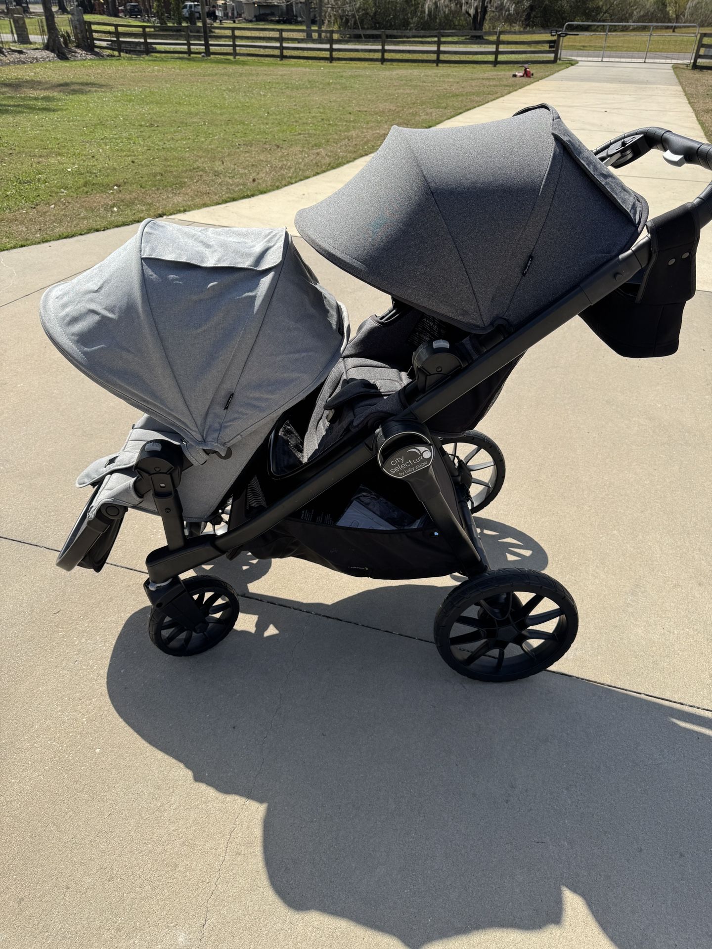 City Select Lux Double Stroller