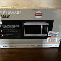 Farberware Classic 0.7 Microwave Oven, Brushed Stainless