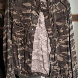 Beach Lunch Lounge Womens Camo Full Zip Bomber jacket
