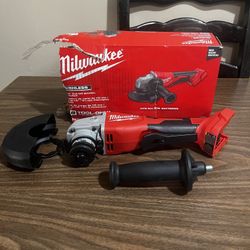 Milwaukee M18 Brushless 4-1/2” Cut-Off Grinder 