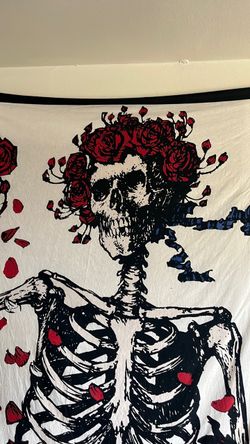 Rose and Skull tapestry