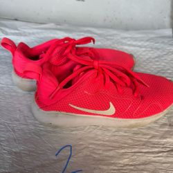 Nike Size 2 Youth