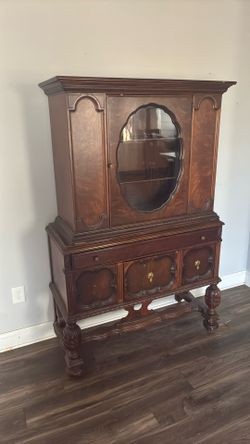 1920s Antic Furniture 